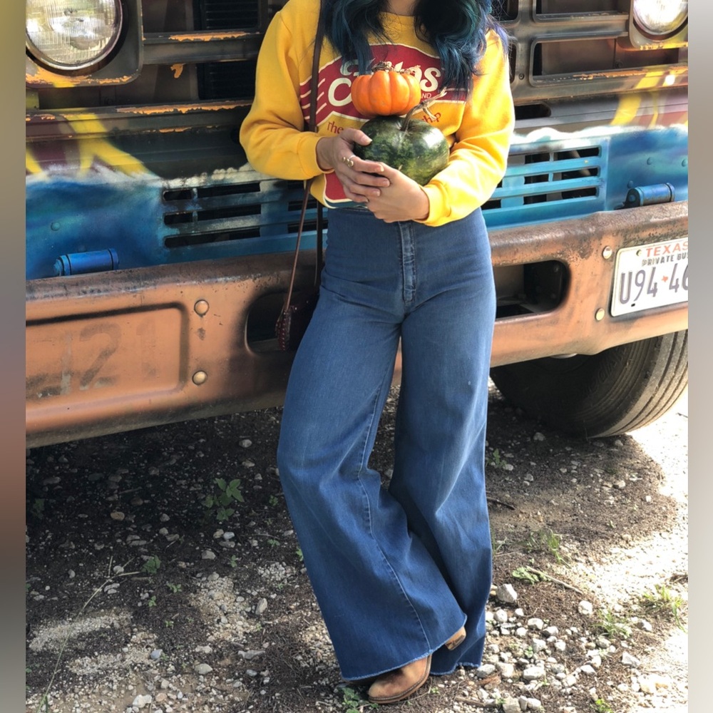 Vintage Orange Tab Levi’s Wide Leg Denim Bellbottom Pants